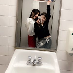 Meet your Posher, Phoebe